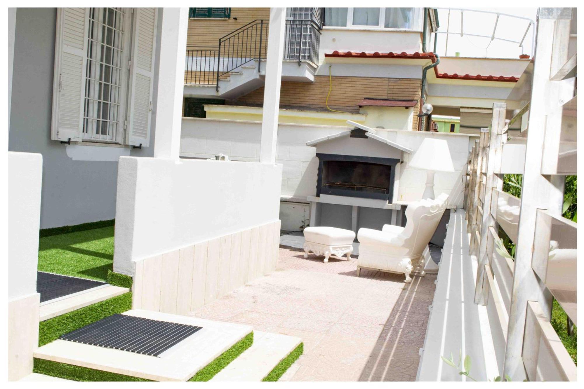 Ostia Holiday Greed Palace Luaran gambar