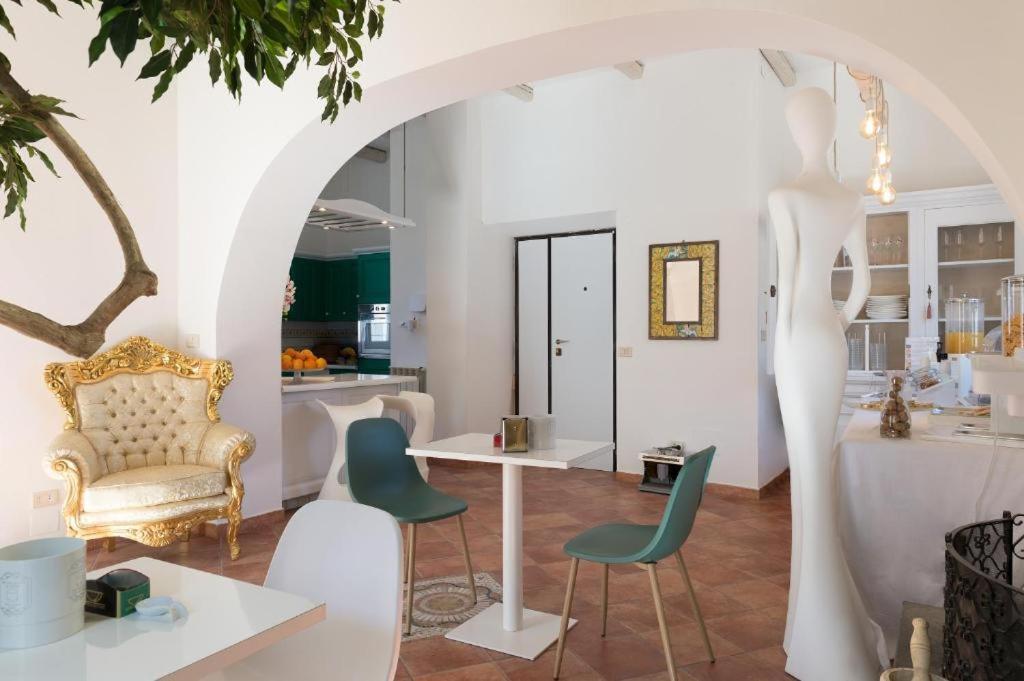 Ostia Holiday Greed Palace Luaran gambar